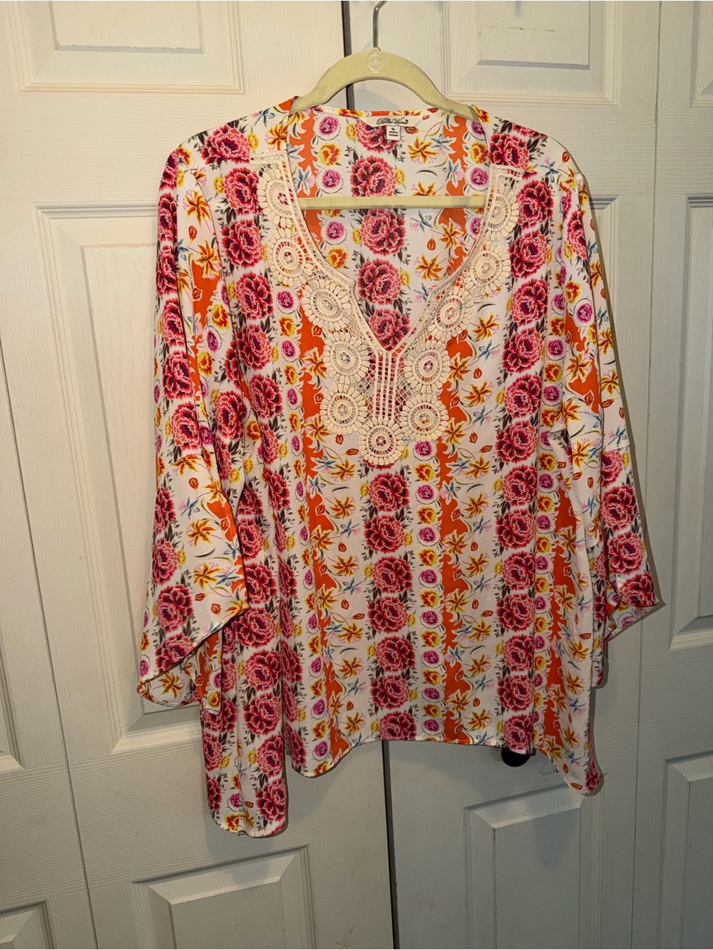 The Pioneer Woman Pink & Orange Floral Crochet V-Neck Tunic